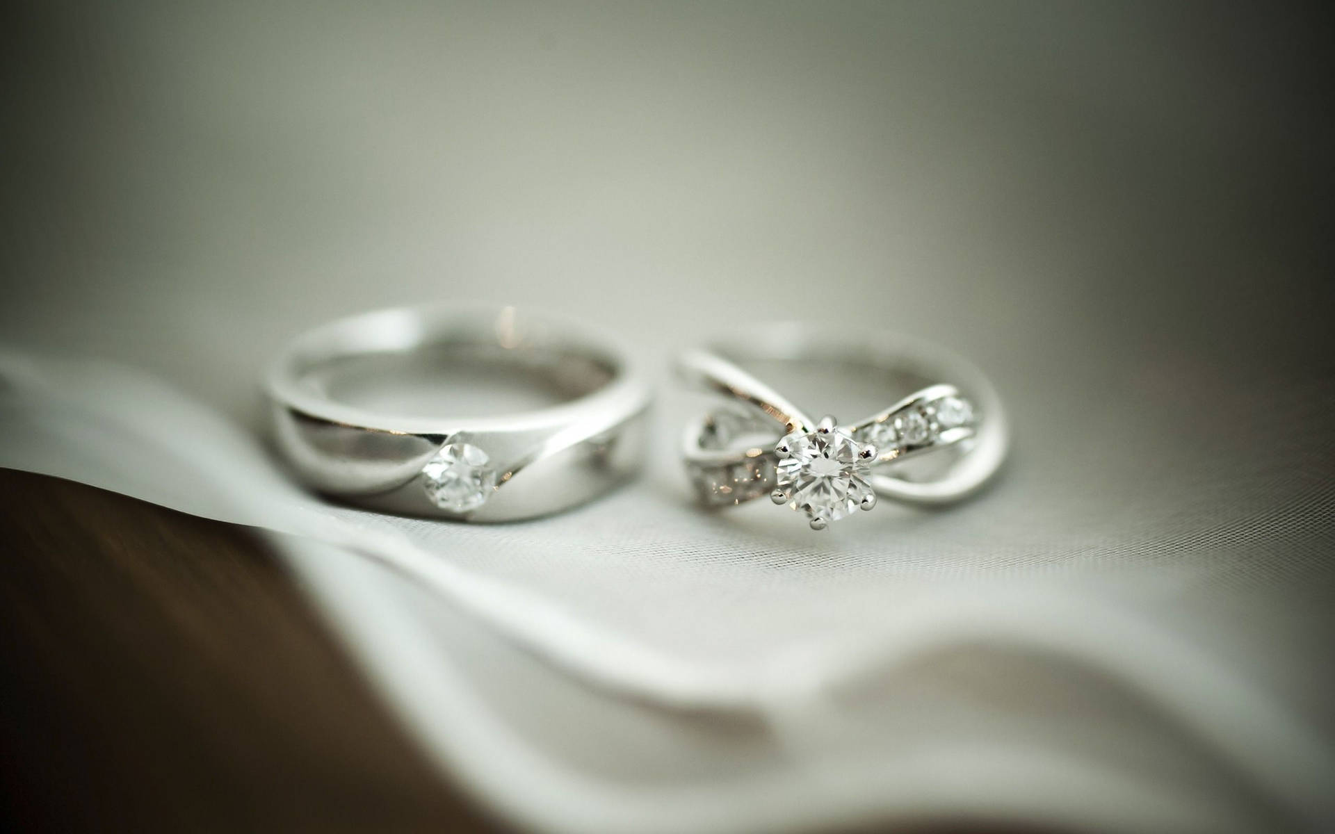 Wedding Rings 2560X1600 Wallpaper and Background Image
