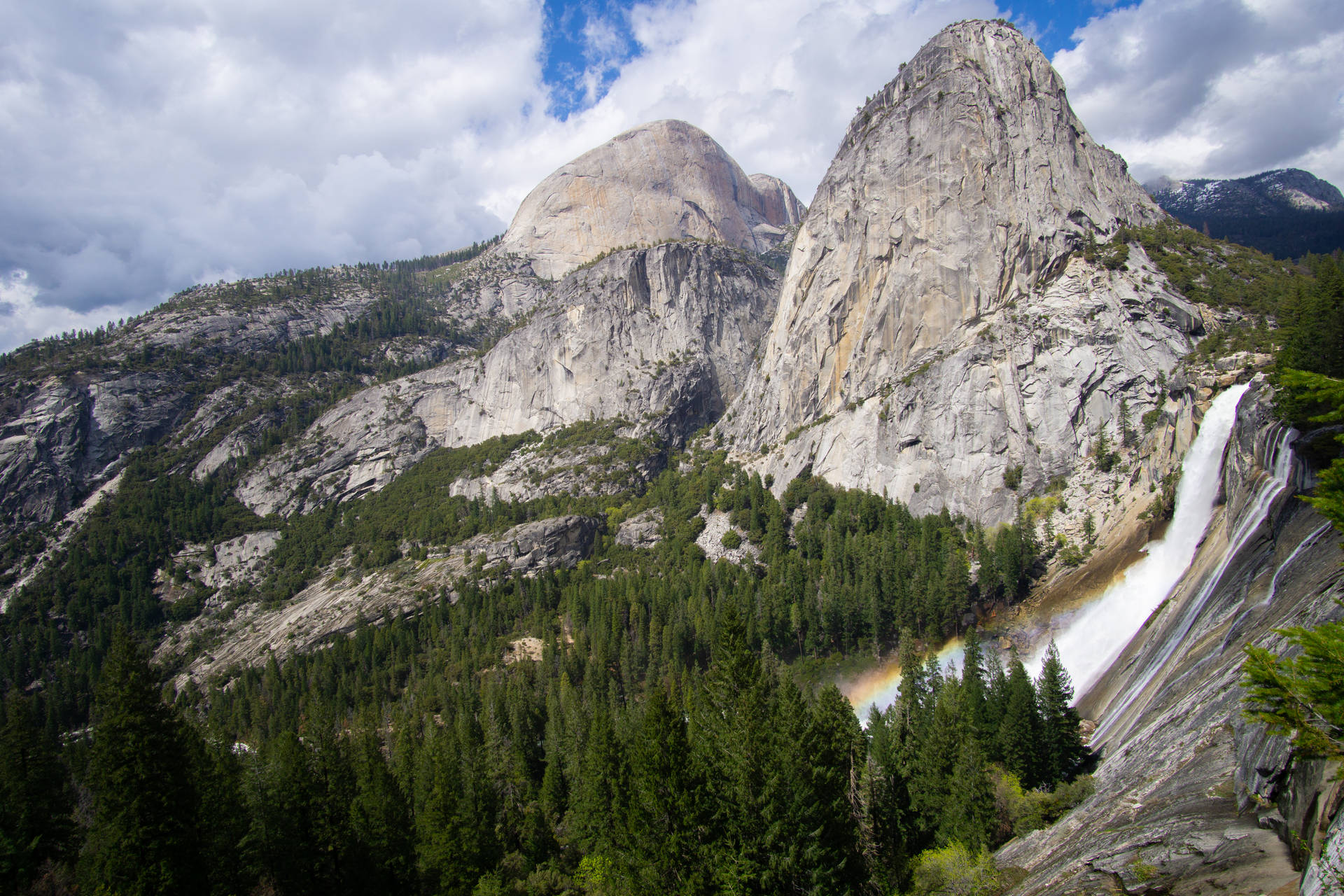 Yosemite 6000X4000 Wallpaper and Background Image
